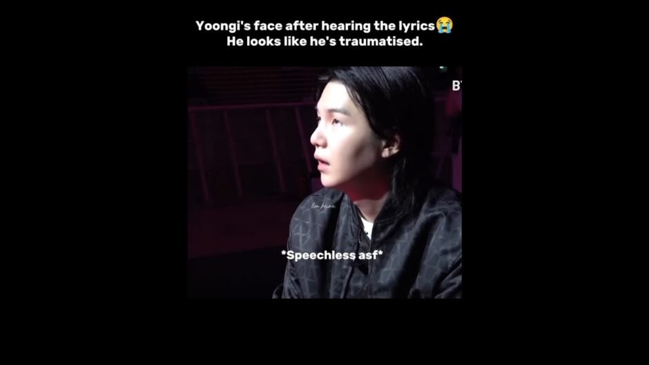 Yoongi looked at him like, "wait, is this the same guy who was shy?!"💀 #bts #suga #jungkook #yoongi
